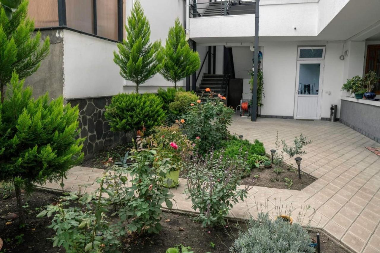 Westay Hotel Tbilisi Zewnętrze zdjęcie