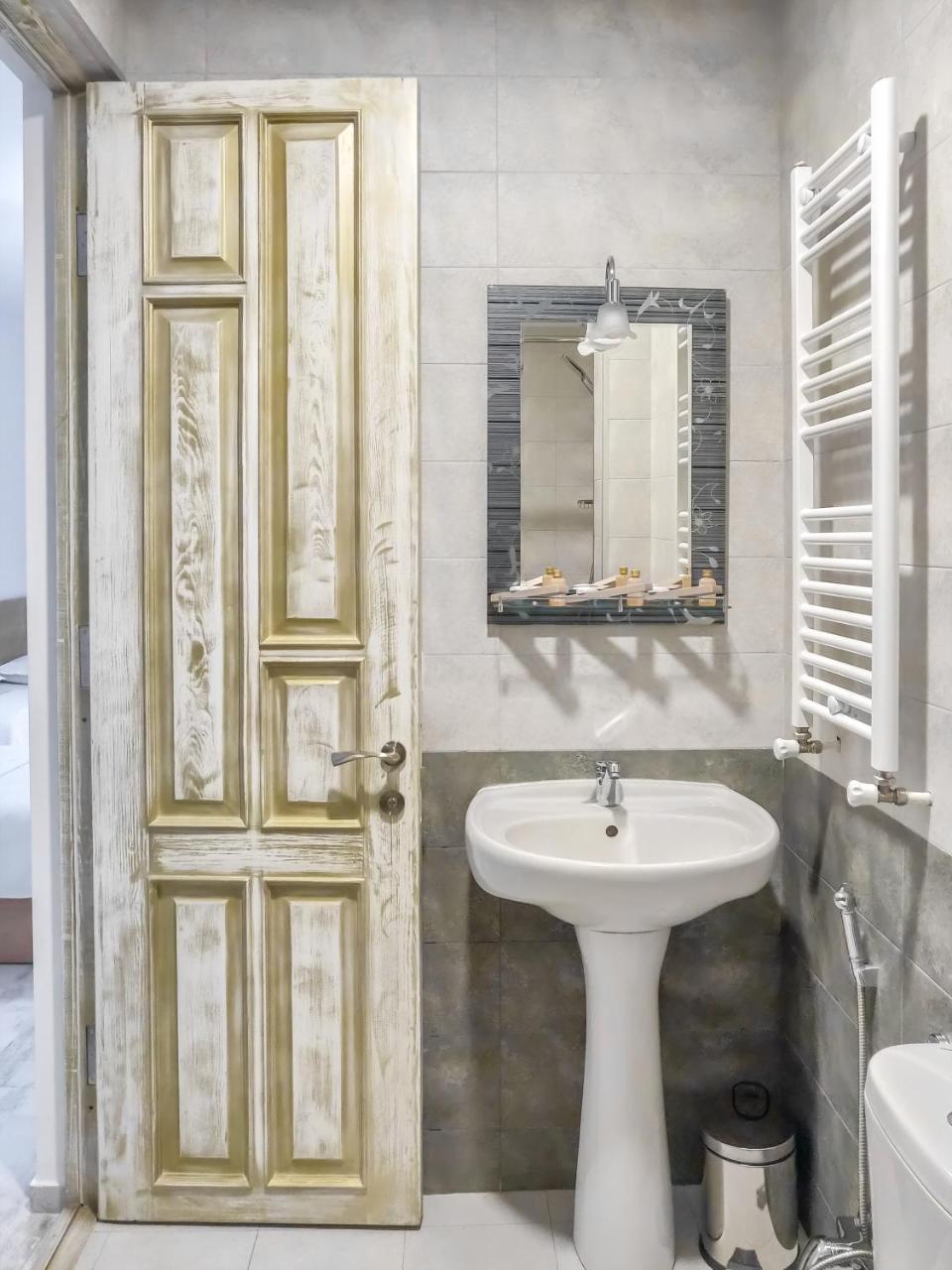 Westay Hotel Tbilisi Zewnętrze zdjęcie